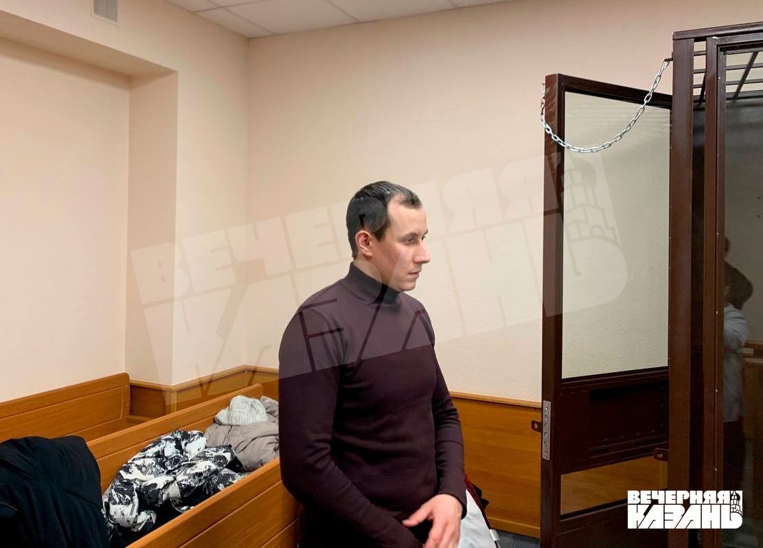 Начальника ИК-18 Азата Сафина арестовали на два месяца по делу о взятке