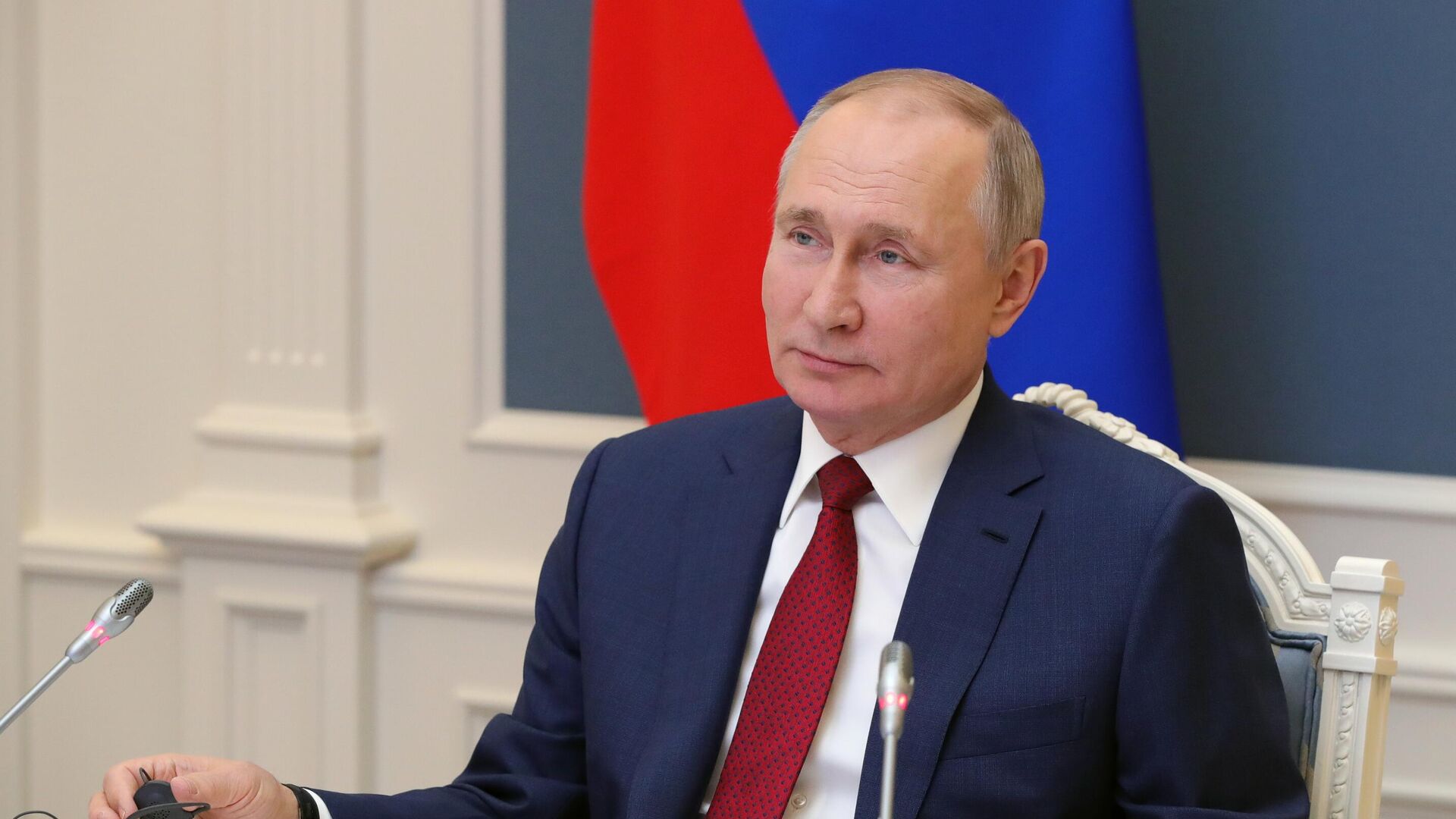ЦИК России зарегистрировал Путина кандидатом на выборах президента