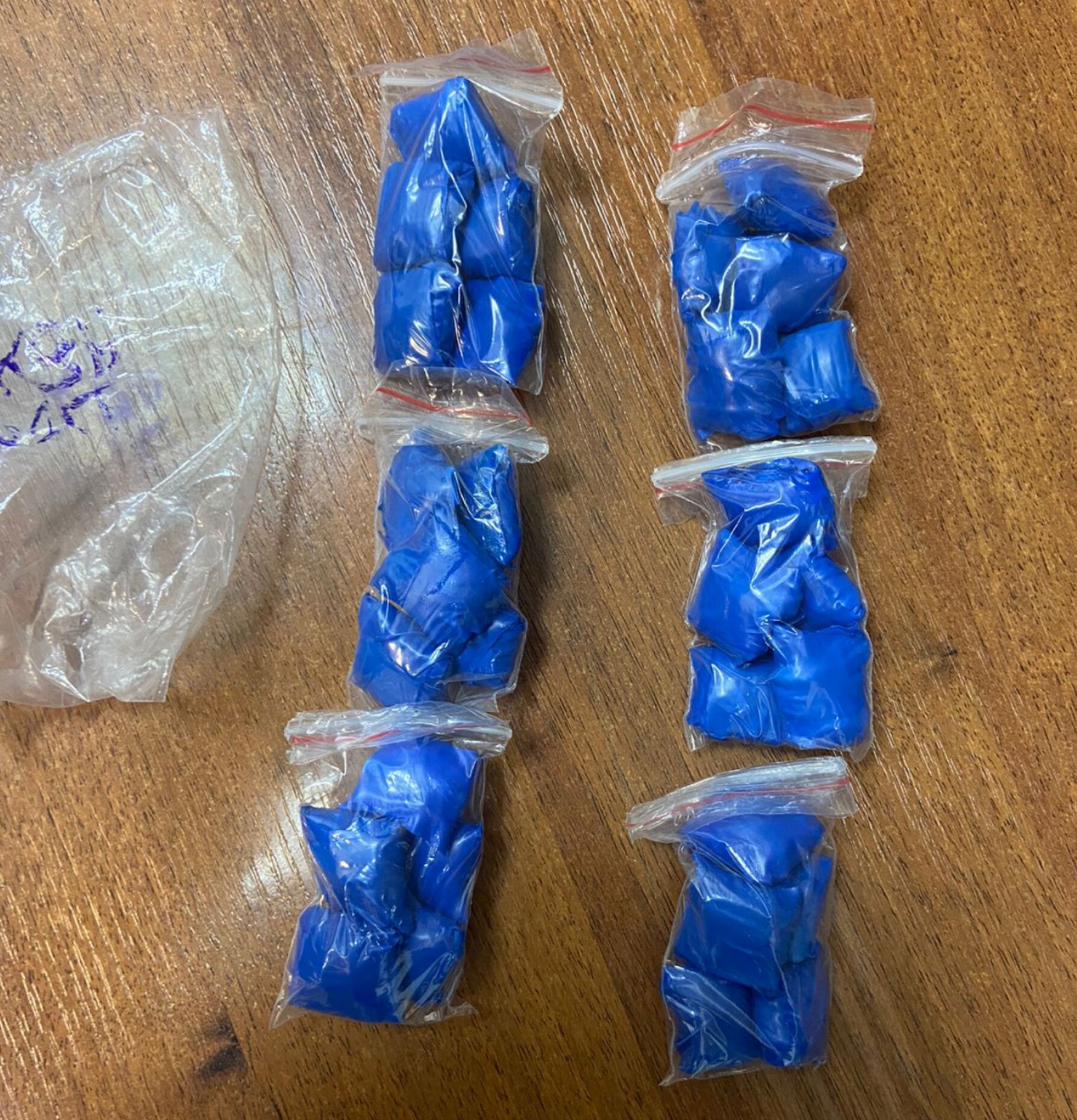 В Казани случайно поймали мужчину с наркотиками