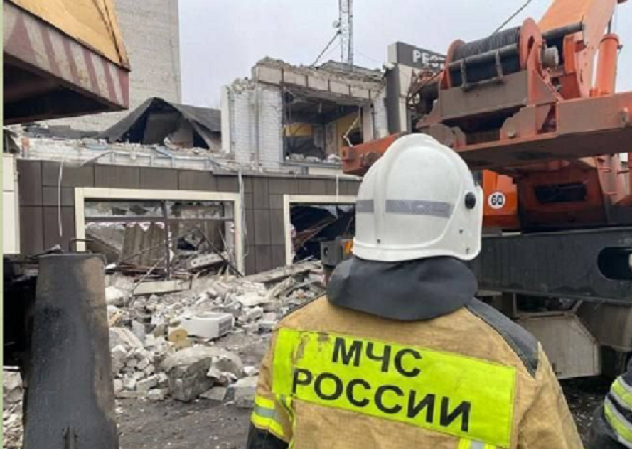 Минниханов выразил соболезнования родным погибших в Лисичанске