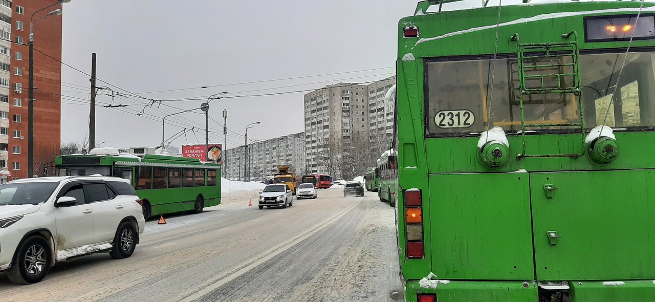 Движение троллейбусов № 5, 9 и 12 приостановлено в Казани