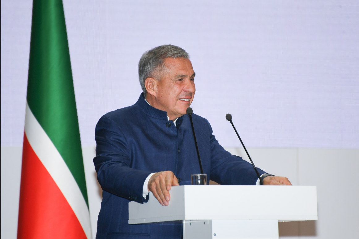 Минниханов: «Дефицит кадров нельзя покрыть без привлечения мигрантов»