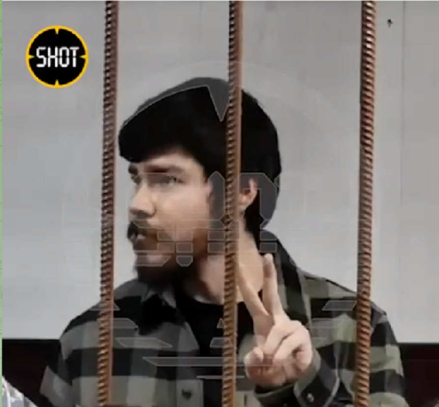 Суд продлил арест Аязу Шабутдинову до 16 апреля