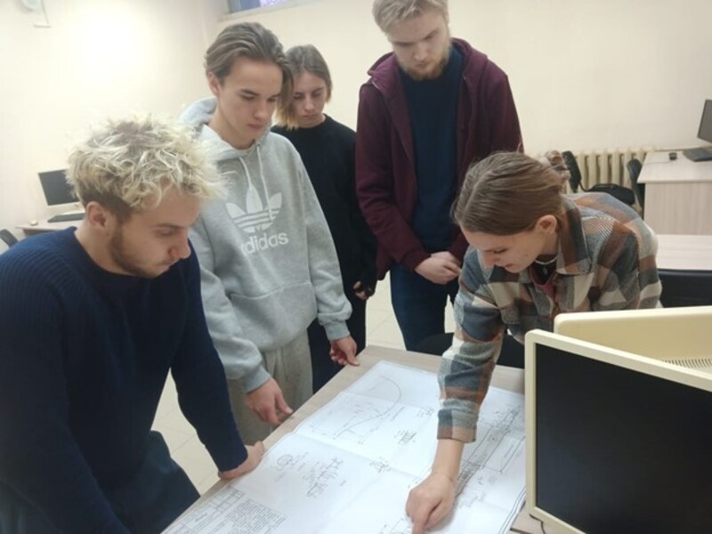 Школьники Казани создали проект для «Вакууммаша»