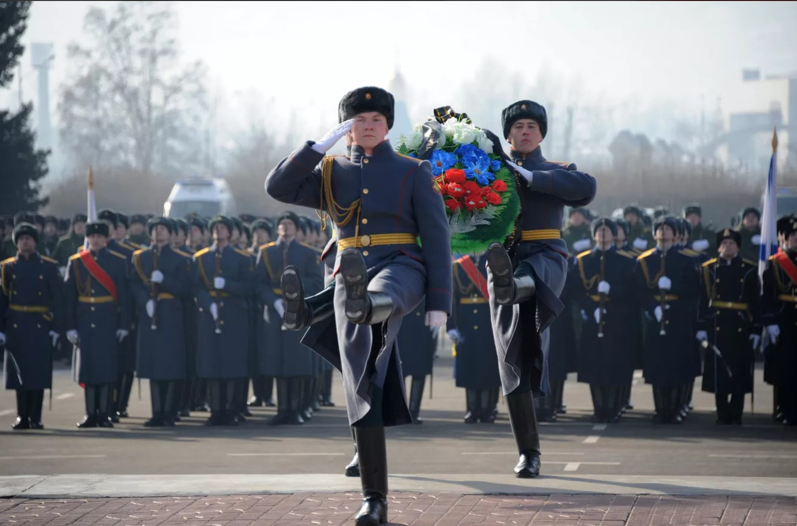 Подарки на день России 12 июня - символики, атрибутика | INARI