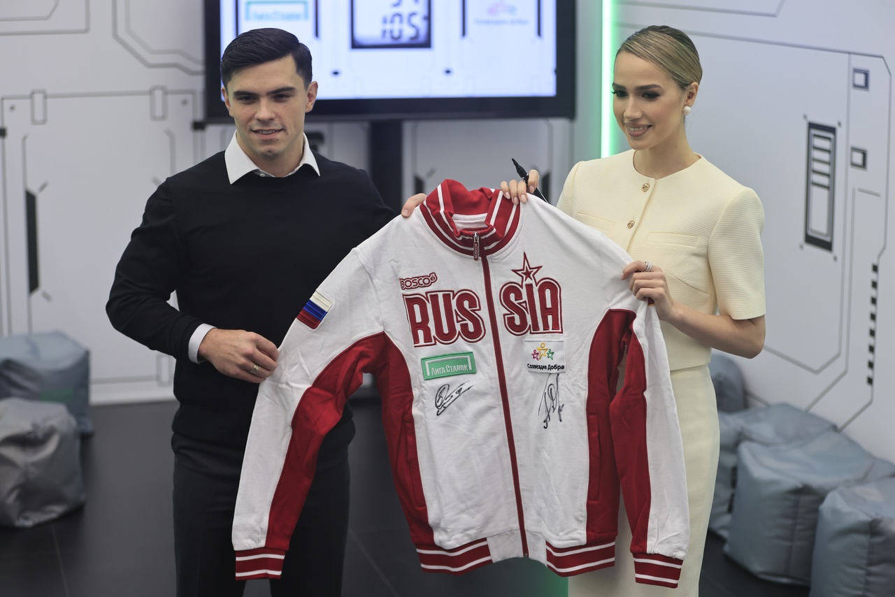 Бомонд на Играх: Загитова считает шаги, Ковальчук и взволнованный Дмитриенко