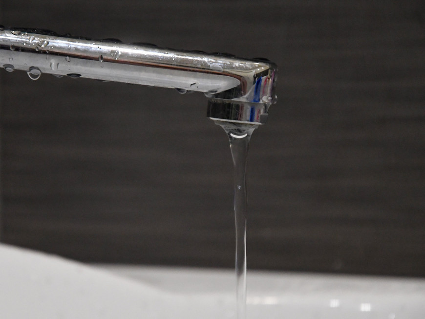 Жителей двух районов Казани предупредили о зеленой воде в кранах