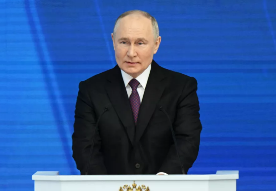 Путин назвал вбросами сообщения о ядерном оружии России в космосе