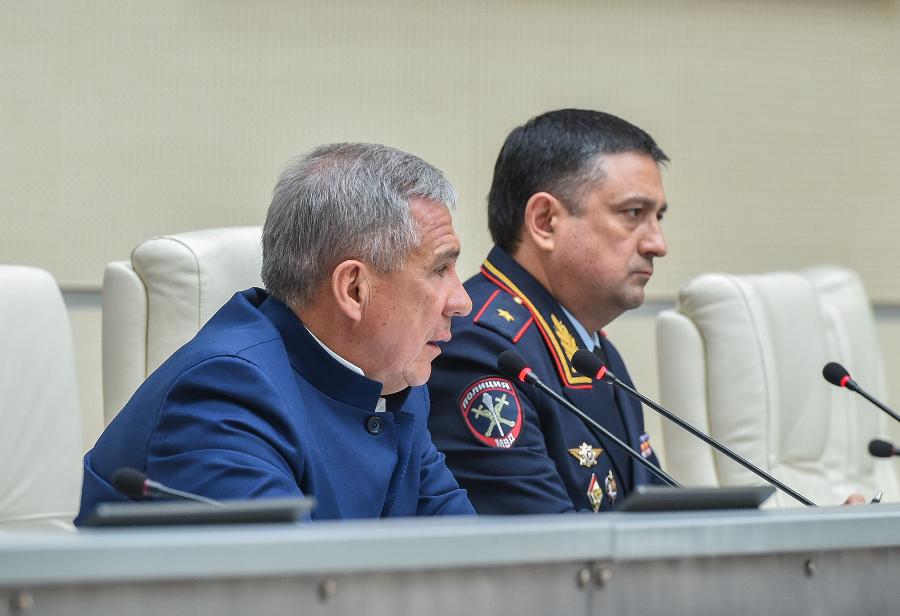 Нового главу МВД по Татарстану представили личному составу