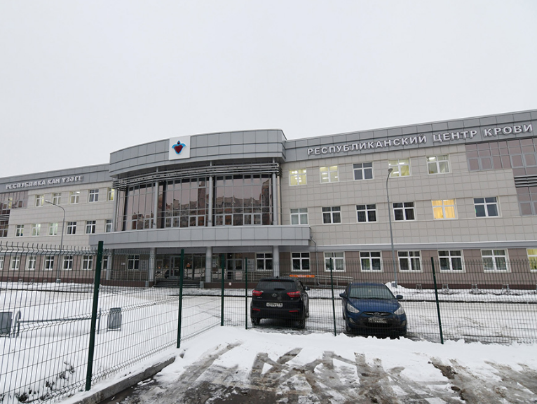 Казанцы сдали в республиканский банк 54 литра крови