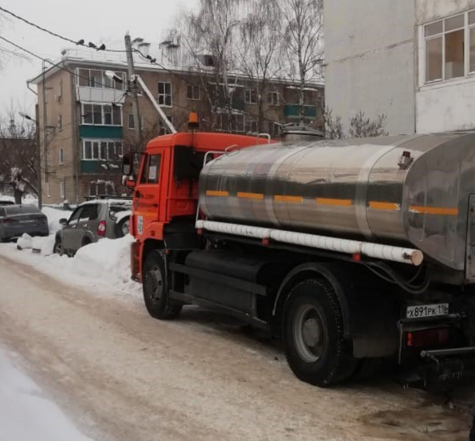 В Вахитовском районе Казани произошла авария на водопроводе