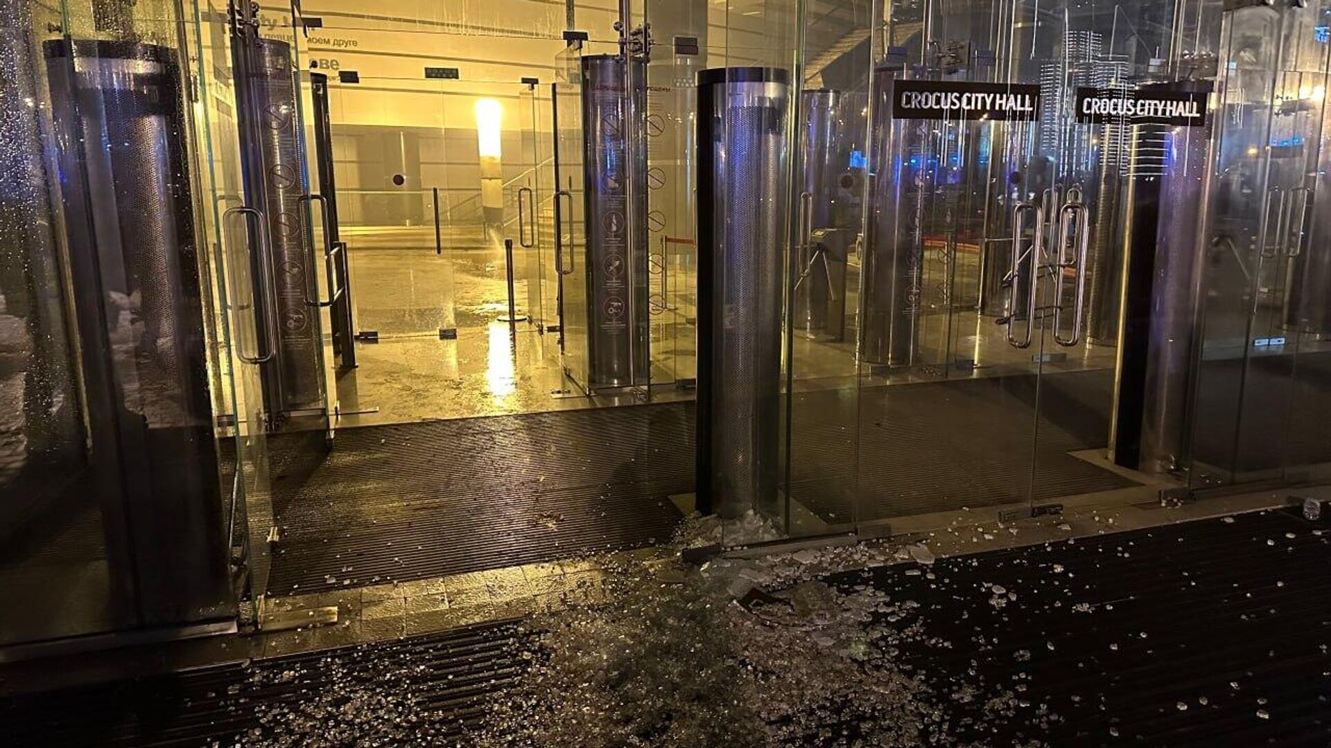 После теракта в «Крокусе» вернули 100 тысяч билетов на концерты