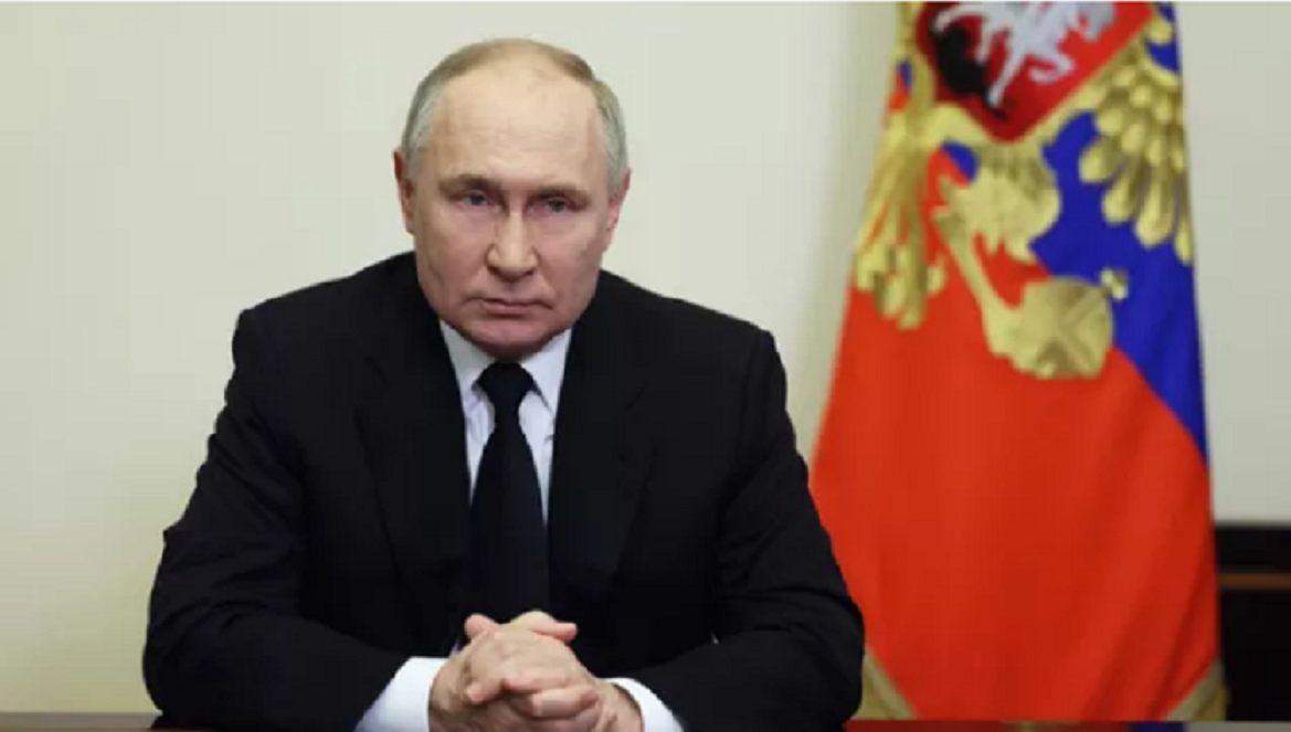 Владимир Путин объявил благодарность коллективу вуза Казани