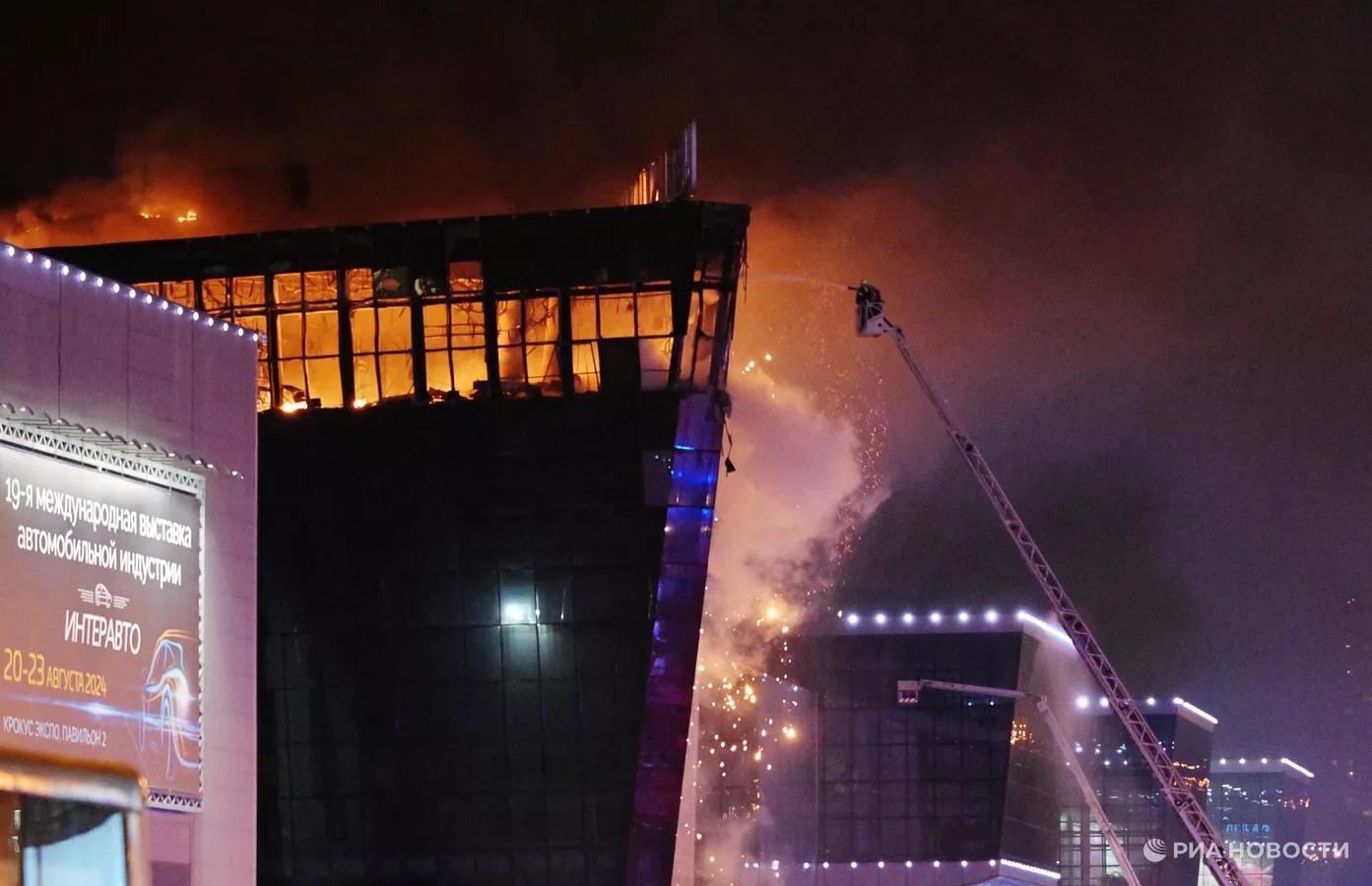 Благотворительный фонд «Нэфис» перевел миллион рублей пострадавшим в «Крокусе»