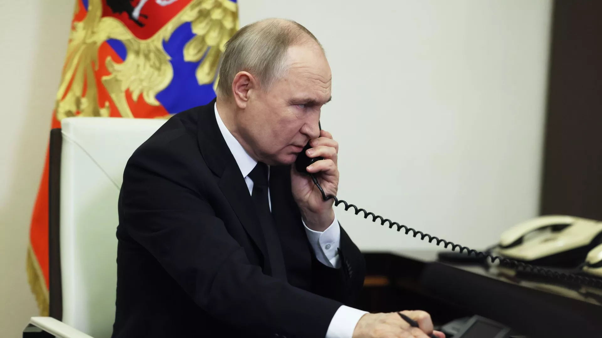 Путин обсудил с президентом Казахстана Токаевым ситуацию с паводками