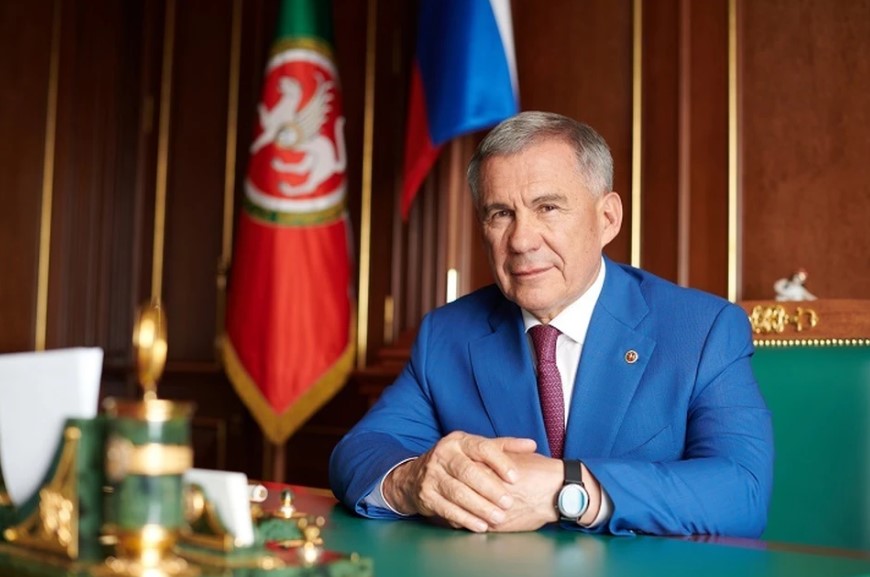 Минниханов поздравил жителей Татарстана с Ураза-байрамом