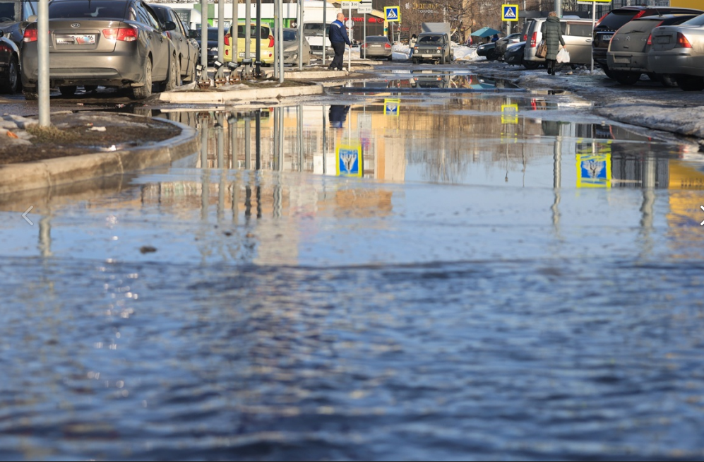 Шесть низководных мостов и три участка автодорог затоплены в Татарстане