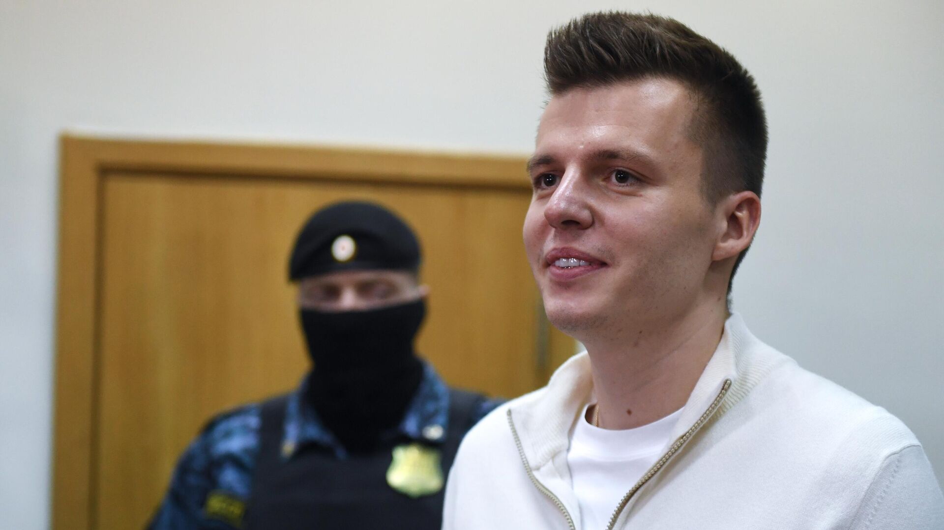 Муж Лерчек готов взыскать с нее при разводе более 1,2 млрд рублей