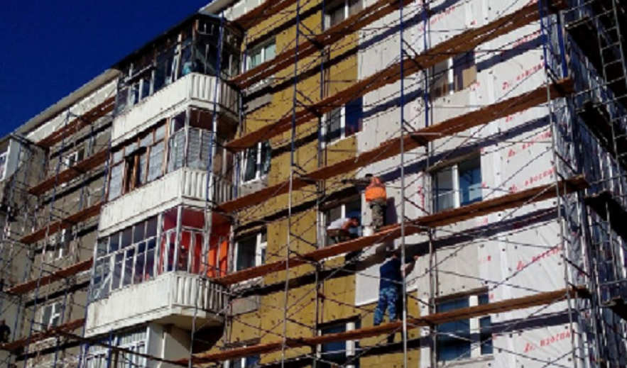 Работы по капремонту идут в 406 жилых домах Татарстана