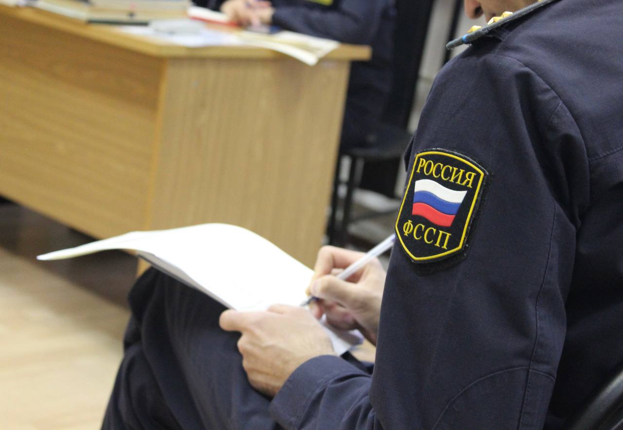 У должника по кредитам и налогам продали на торгах гараж в Татарстане
