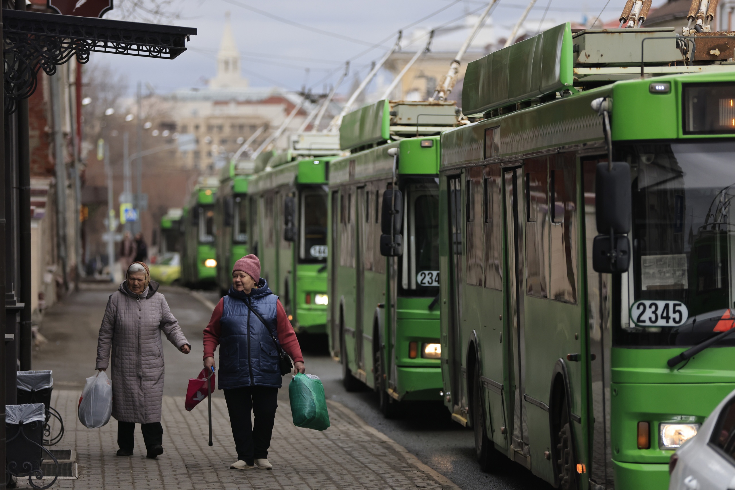 В центре Казани перекроют ряд улиц до конца дня