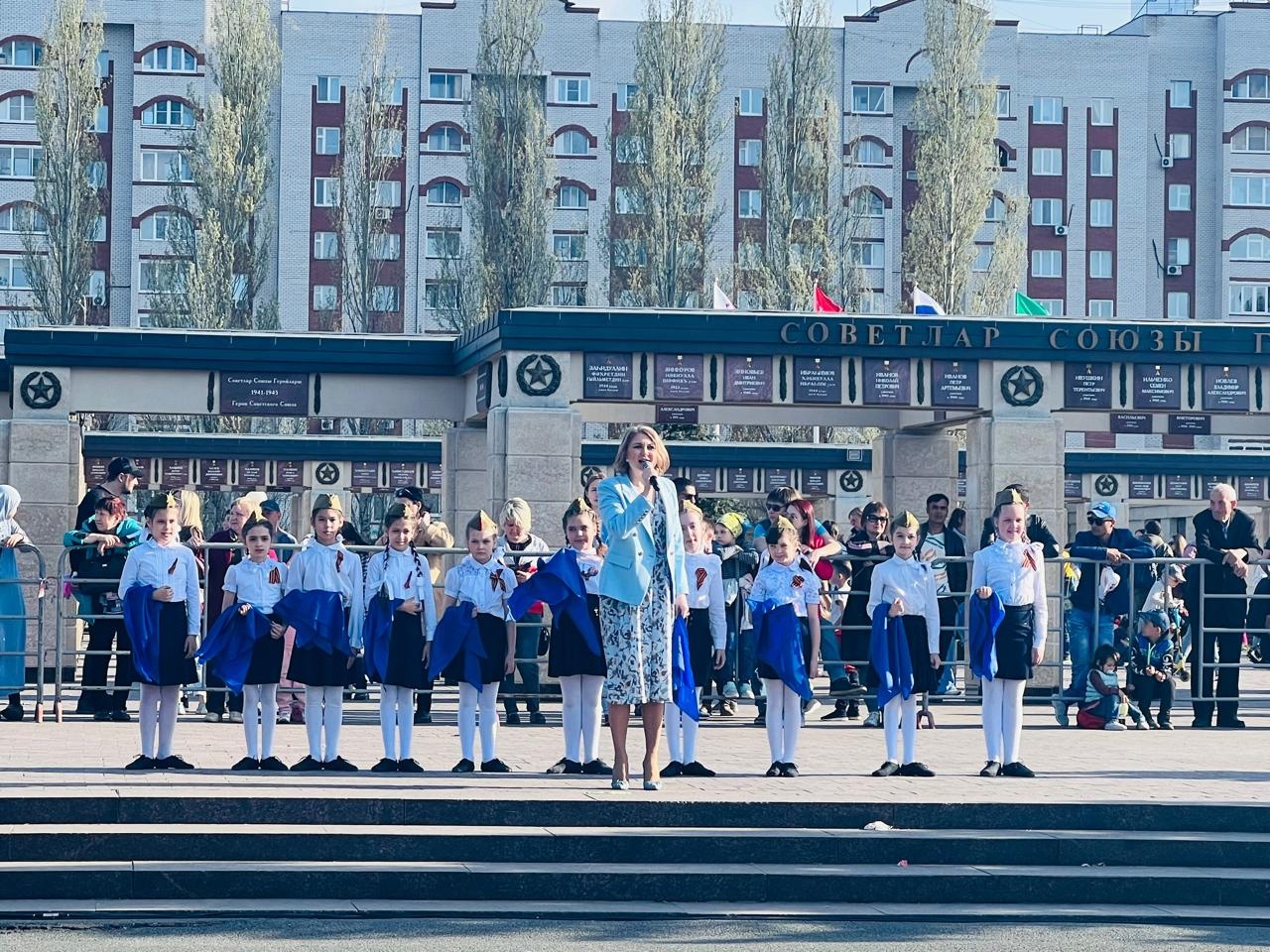 Акция «Синий платочек Победы» прошла в Казани