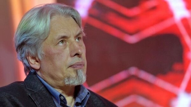 СК заинтересовался книгой Сорокина из-за постельных сцен