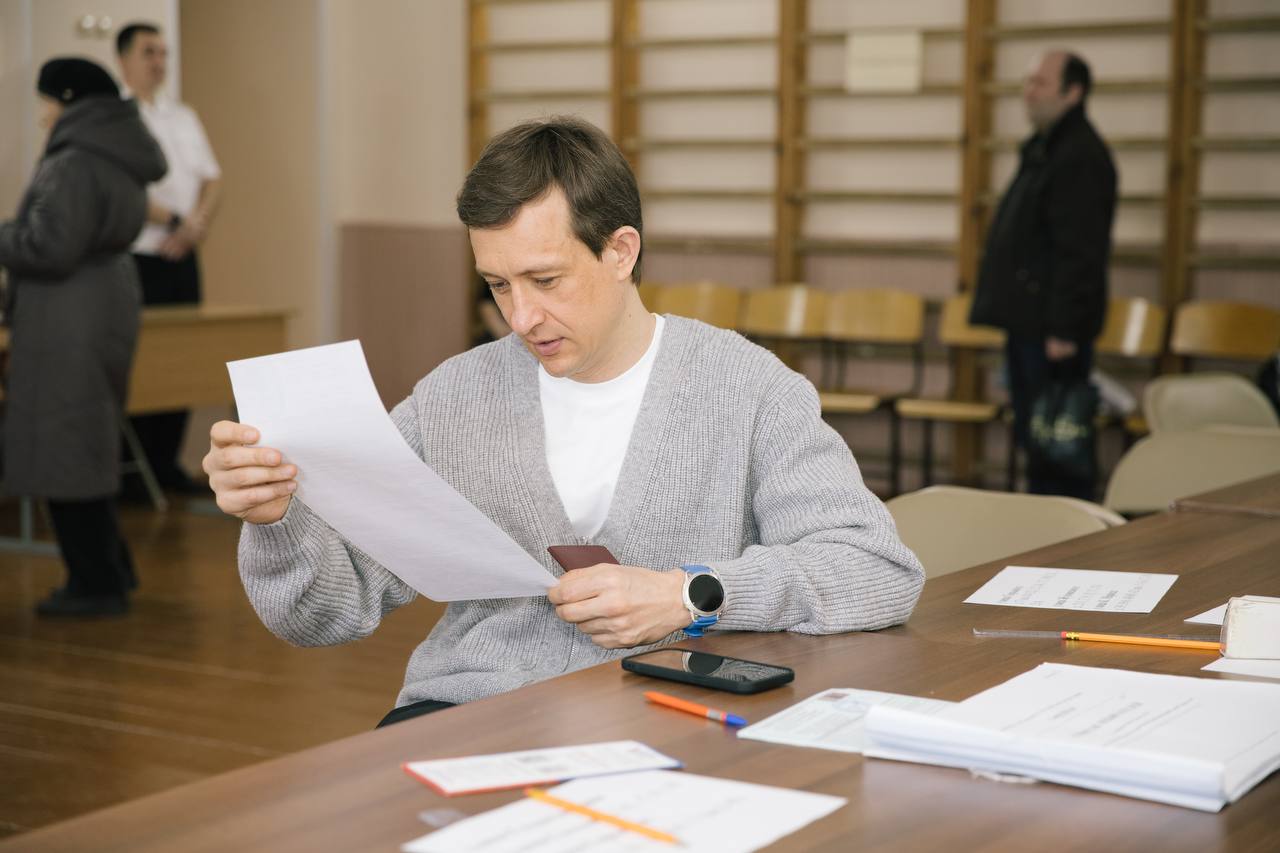 Министр Хайруллин предупредил о новой схеме мошенничества через Wi-Fi