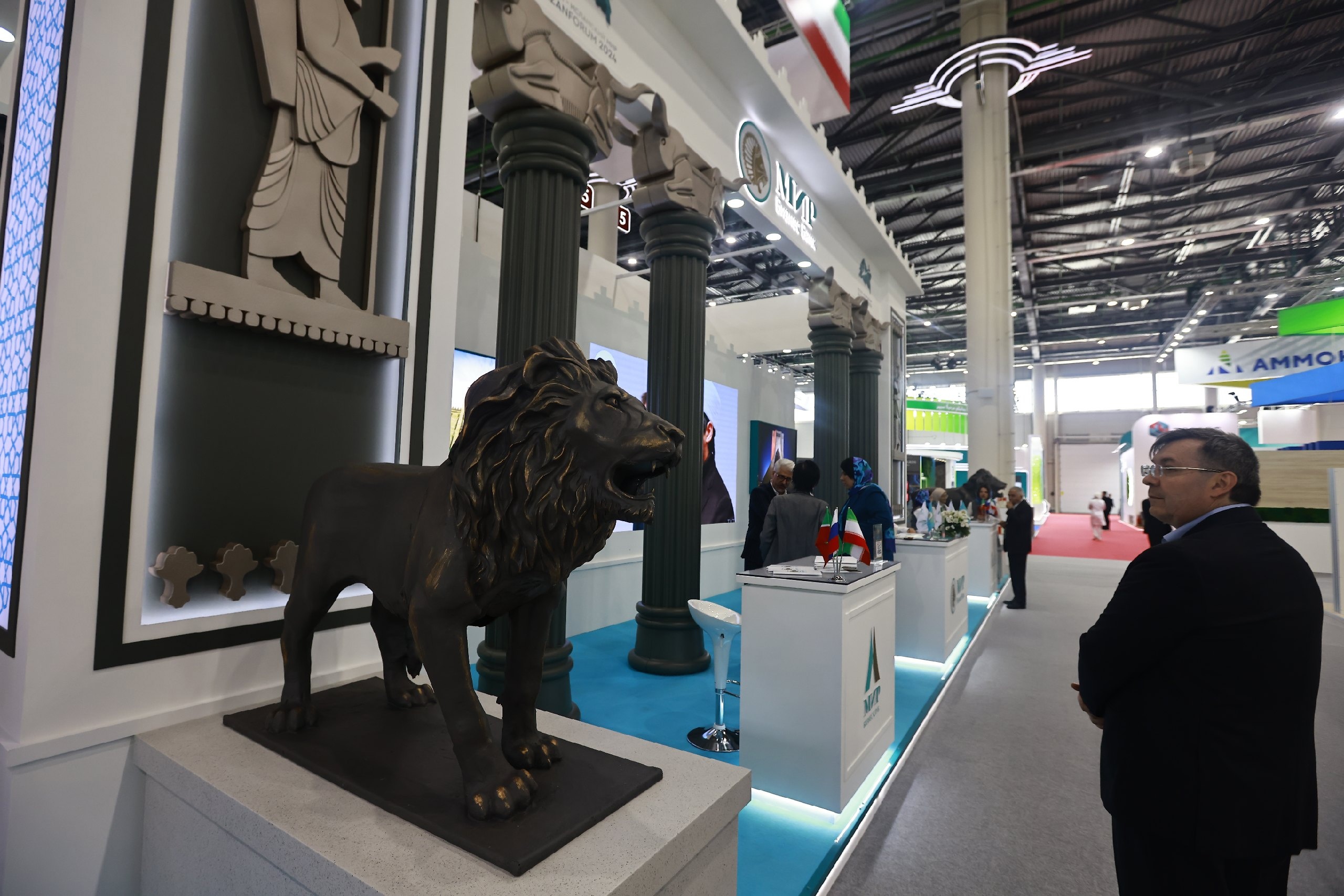 На KazanForum рассказали о туристических картах от «дочки» иранского госбанка