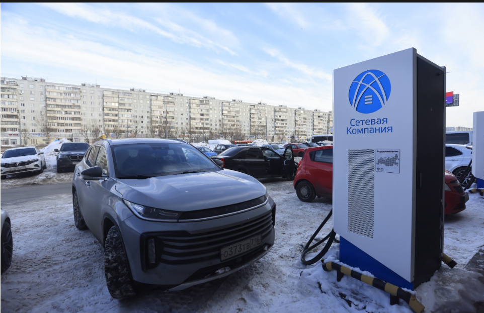 Около половины татарстанцев хотят пересесть на электромобили