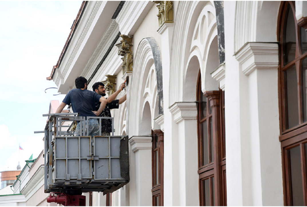 Специалисты завершают капитальный ремонт в Казанской Ратуше