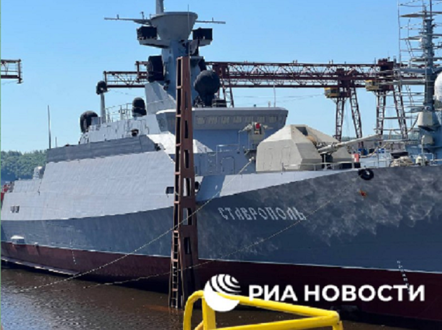 Построенный в Зеленодольске ракетный корабль спустили на воду