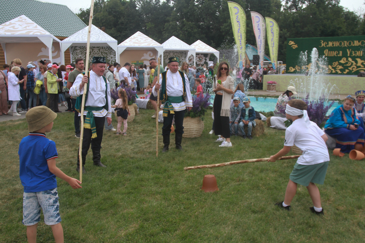 Казанцам рассказали о программе предстоящих Сабантуев