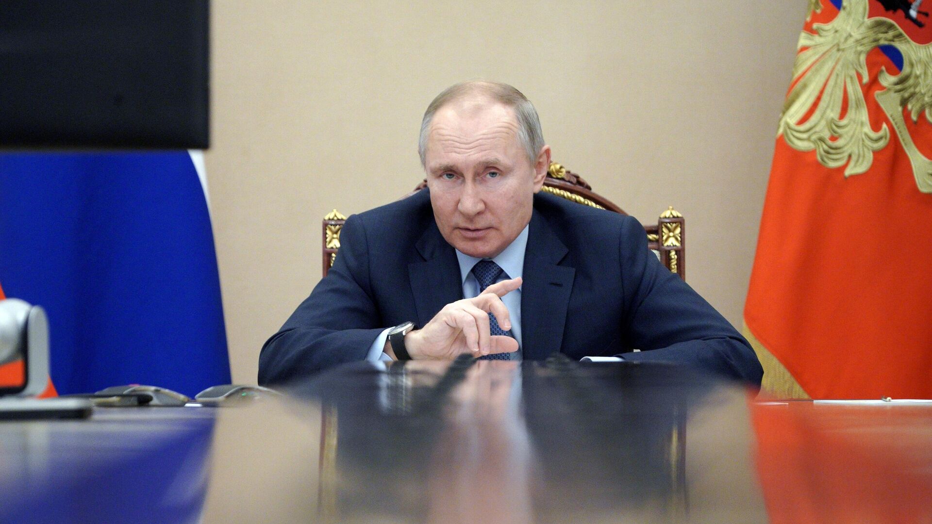 Путин разрешил россиянам самостоятельно продавать заложенное имущество