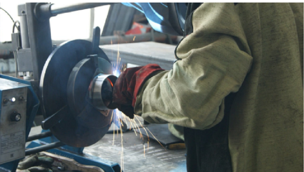 В татарстанской ИК-5 начали выпускать патрубки для автобусов