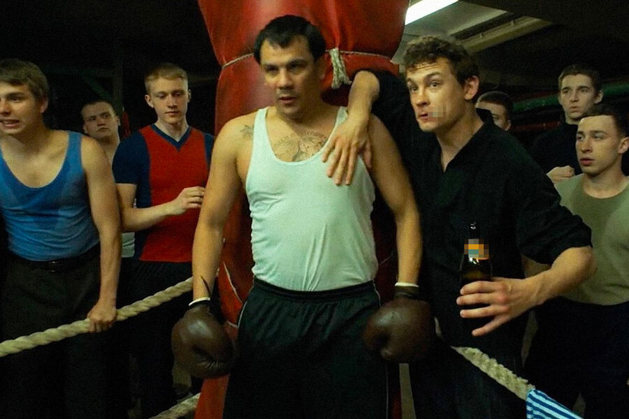 Актер из «Слова пацана» Базанов признался в разбое, но не в убийстве