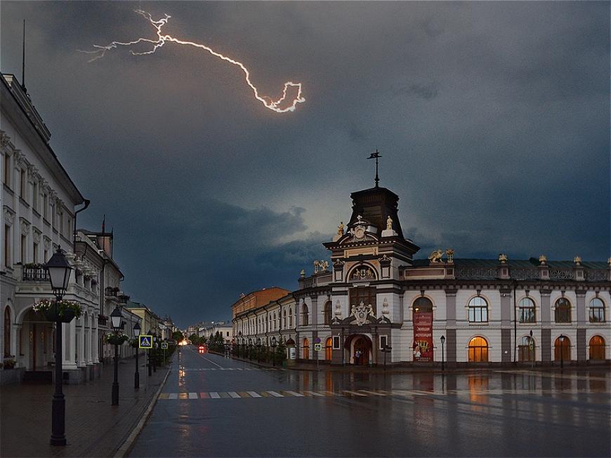 Штормовое предупреждение из-за сильных гроз объявили в Татарстане