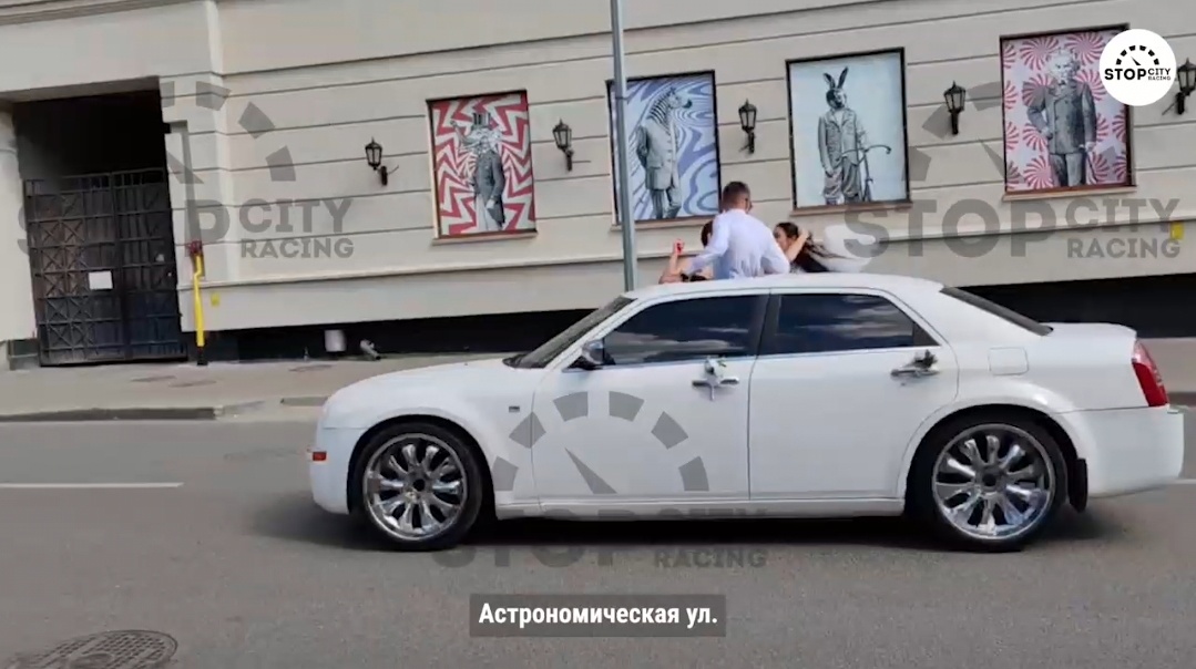 Казанца оштрафовали за высунувшихся из «Крайслера» пассажиров