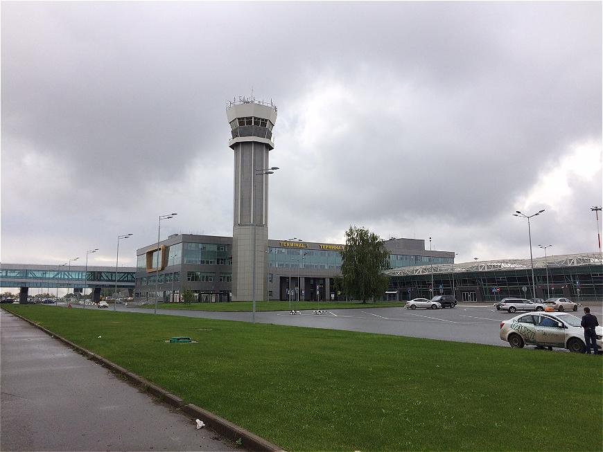 На уборку аэропорта Казани потратят почти 6,5 млн рублей