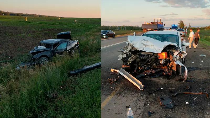В Татарстане три человека пострадали в столкновении Hyundai и Mercedes