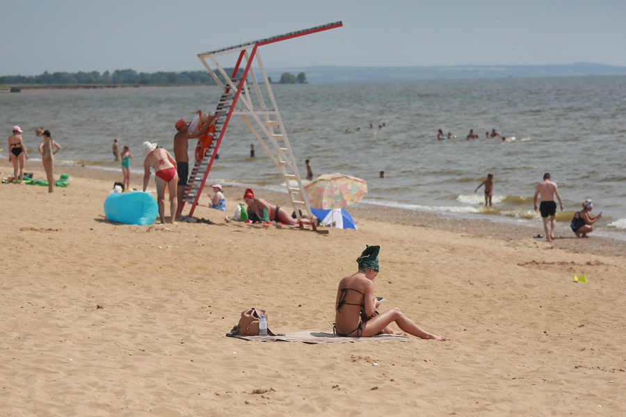 В Татарстане намерены запретить продажу алкоголя на пляжах