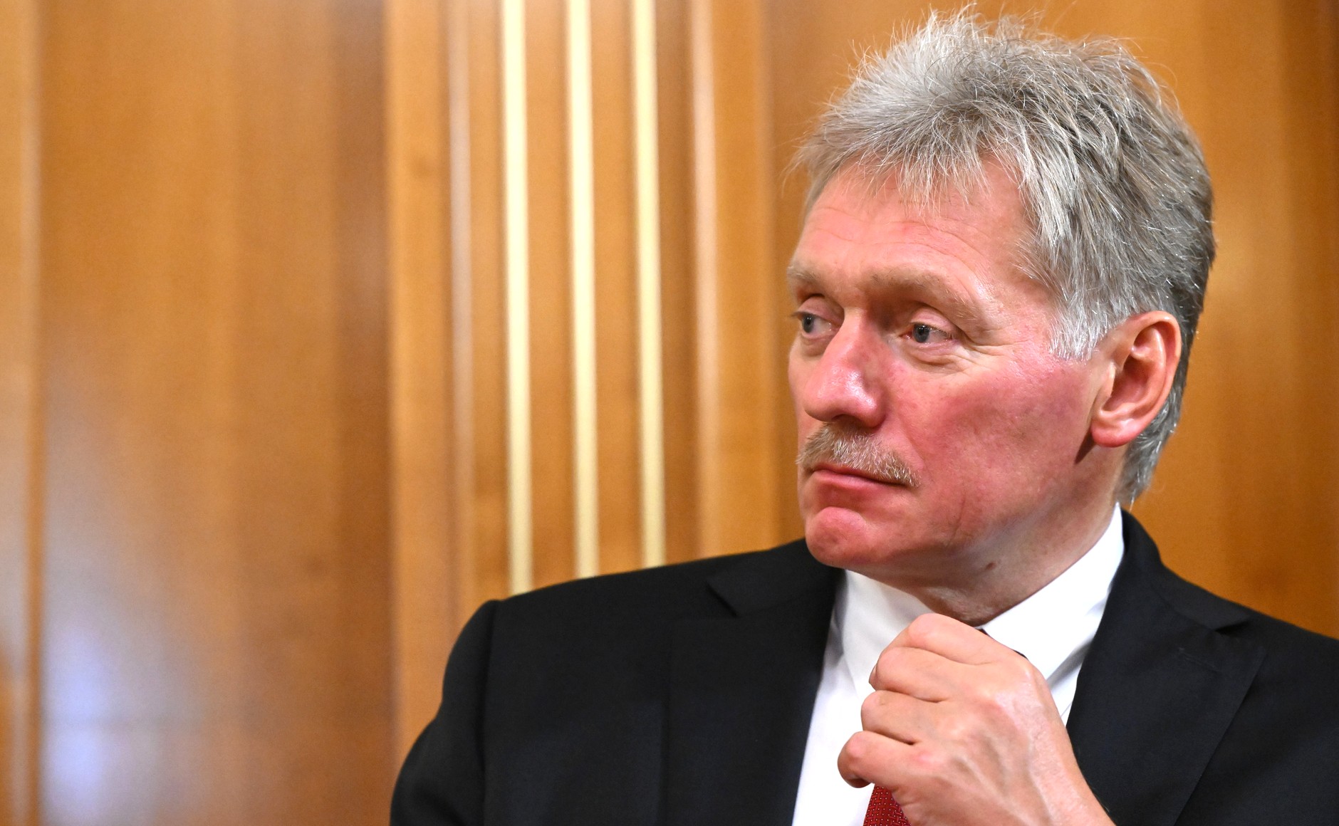 Песков заявил, что у властей нет планов по амнистии тяжелобольных заключенных