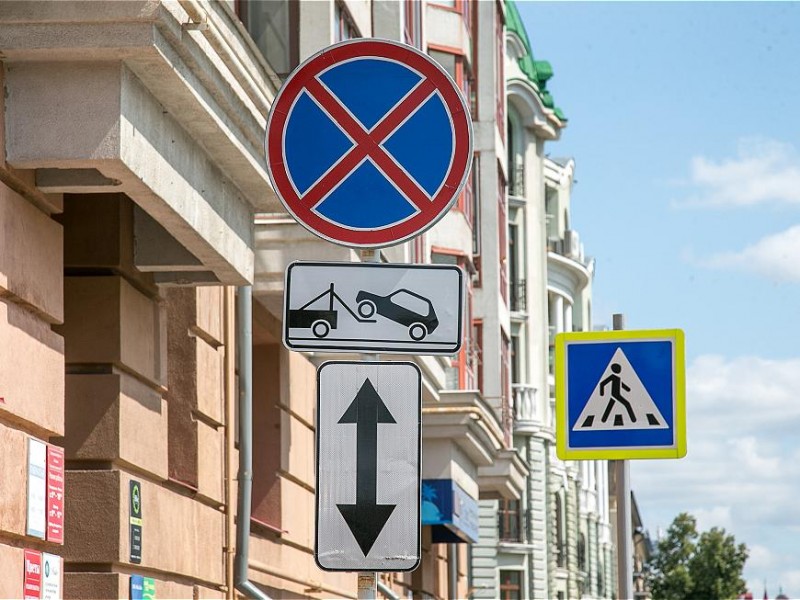 В Казани поставят новые опоры с дорожными знаками за 5 млн рублей
