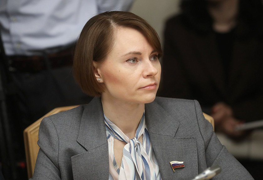 Депутат Оглоблина хочет разрешить самим строить дома на льготную ипотеку