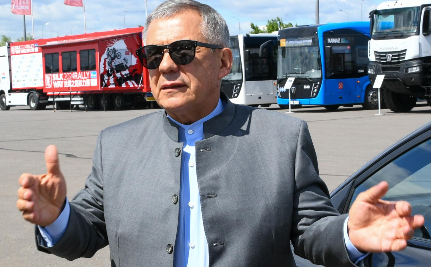 Минниханов с министром энергетики Цивилевым встретились с эковолонтерами