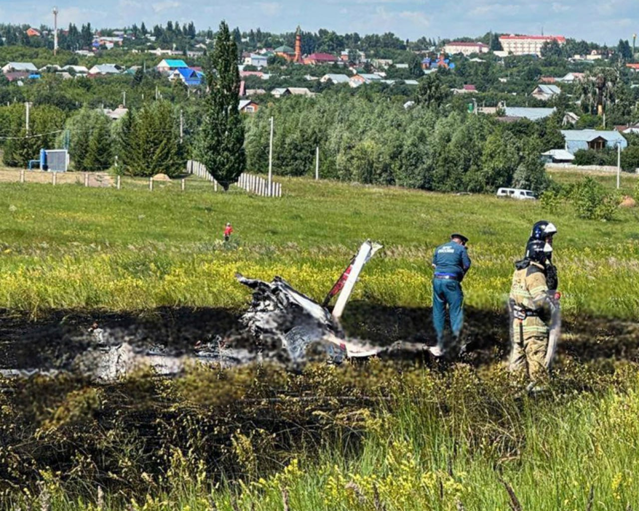 Минниханов прокомментировал ситуацию с крушением самолета в Татарстане