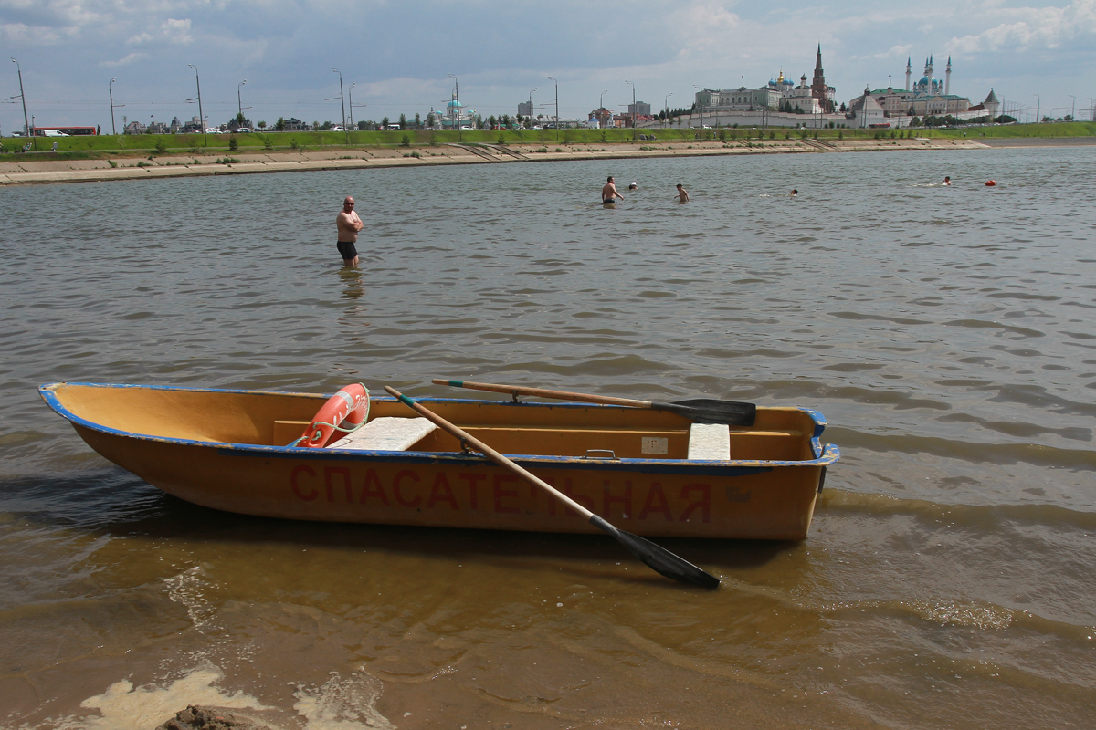 С начала купального сезона на пляжах Казани спасли 14 человек