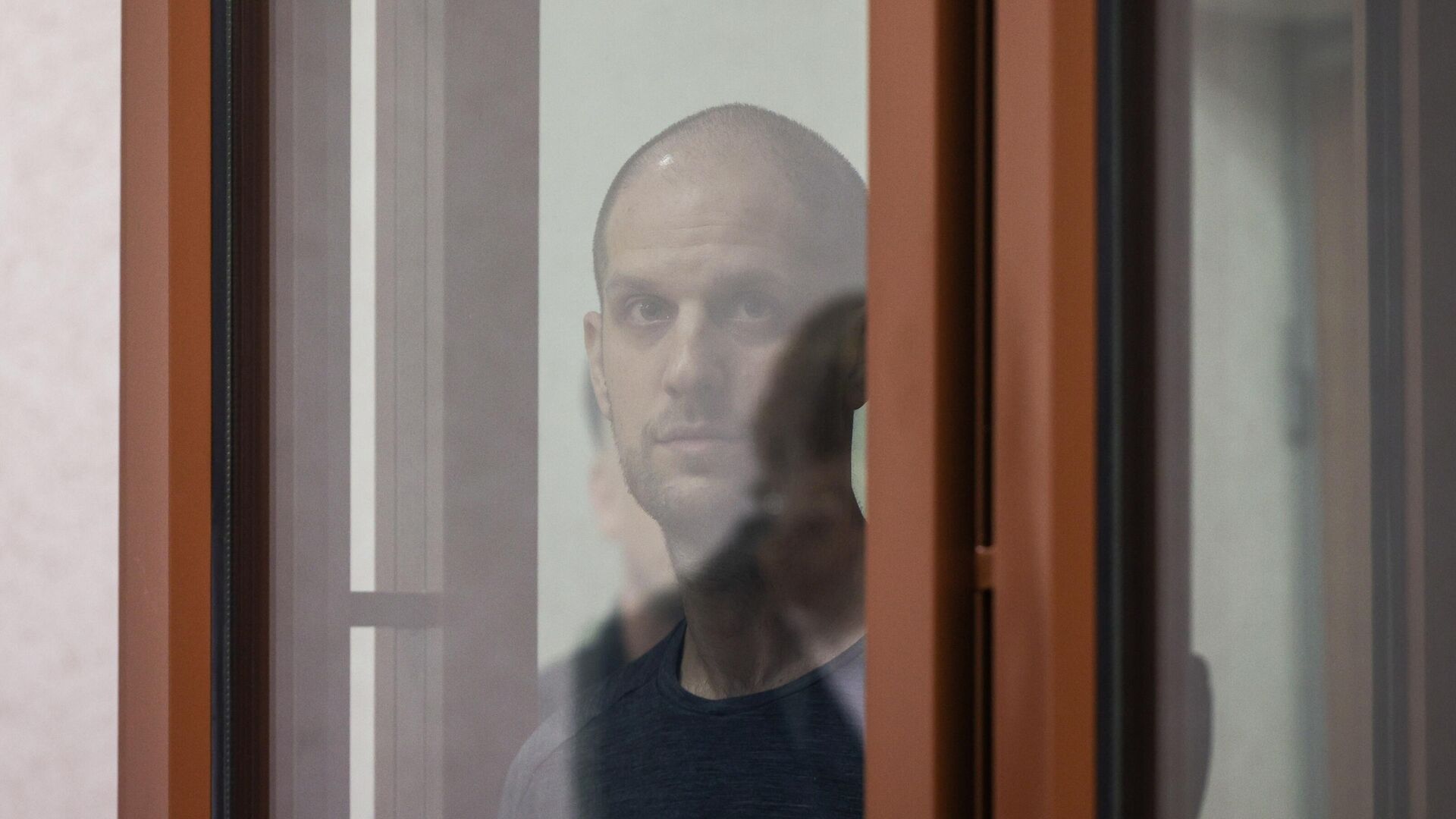 Песков отказался отвечать, возможен ли обмен журналиста Эвана Гершковича