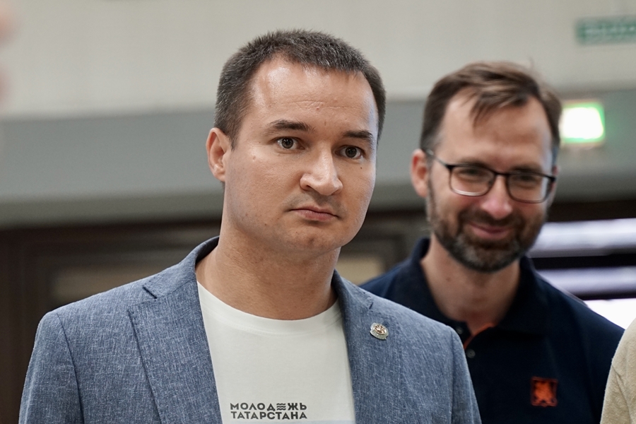 Министр по делам молодежи Садыков назвал приоритетные задачи ведомства