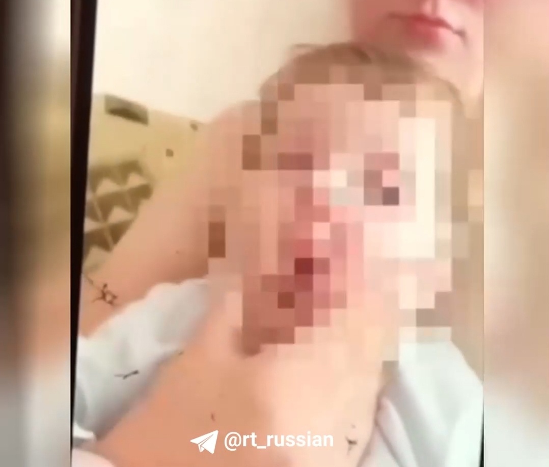 Девушка из Каменска-Уральского душила сына на камеру